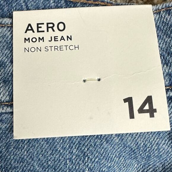 Aeropostale Distressed Mom Jeans High Rise Size 14 NWT - Picture 5 of 6